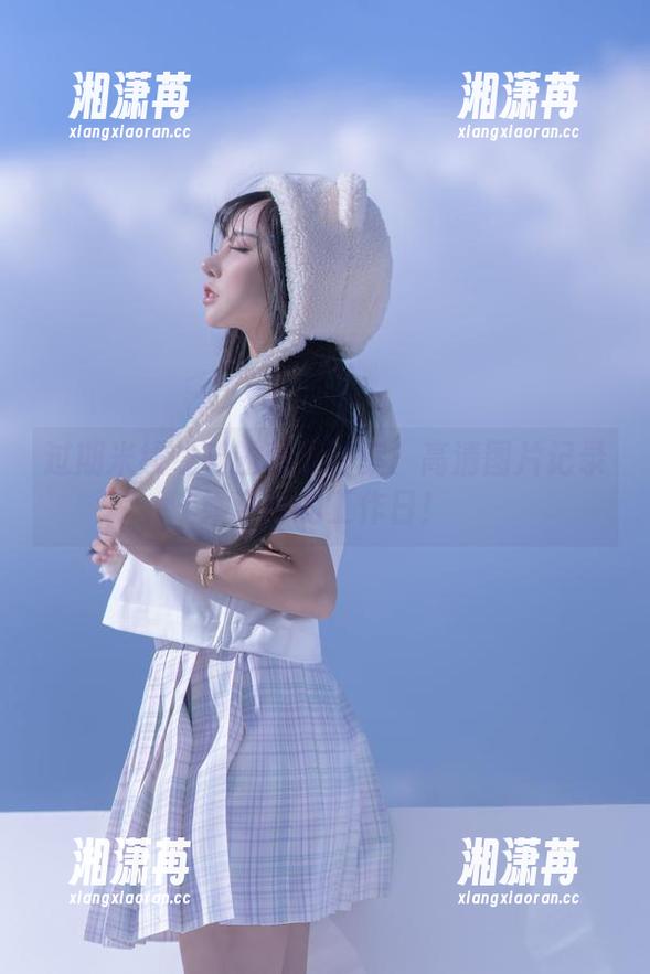 过期米线线喵 过期米线线喵的秘书档案:高清图片记录她奇妙的工作日!