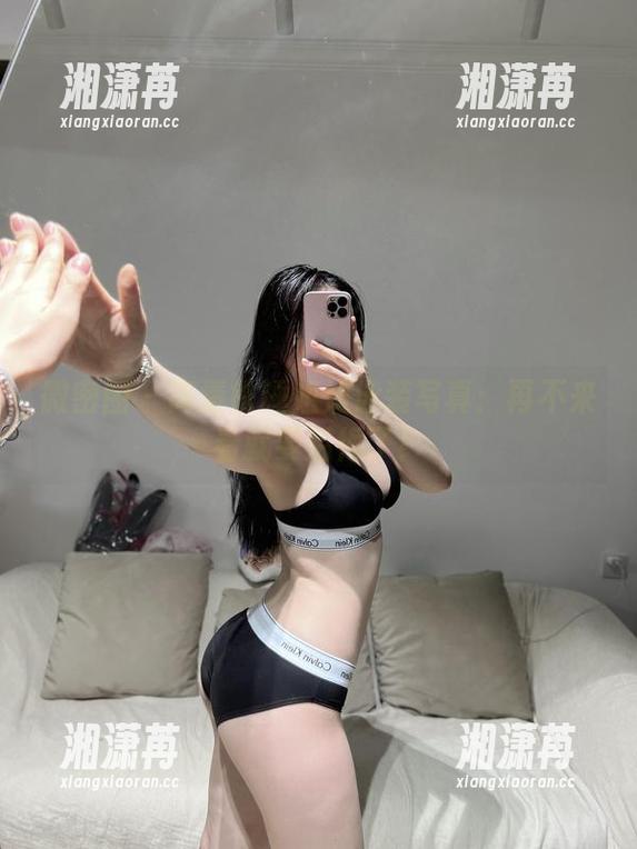 微密圈 - 高清铁锤姐姐泳装写真：再不来看就要后悔了！