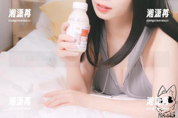 陌陌咕咕咕 当陌陌咕咕咕遇见天台:一场高清写真与阳光的嬉戏