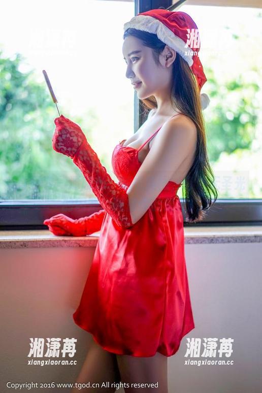 青豆客-谭晓彤 青豆客 - 谭晓彤:睡衣美图,打破无圣光的囚笼,释放你的想象!